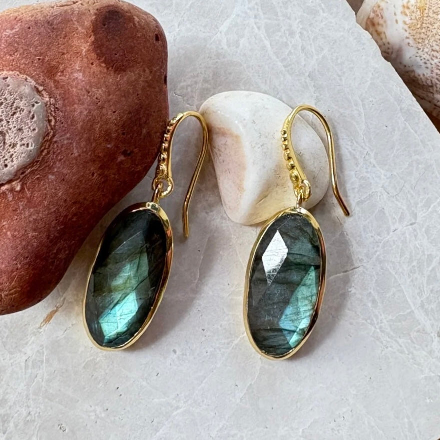 Finest Handcrafted British Designer Jewellery for Women | Azuni London